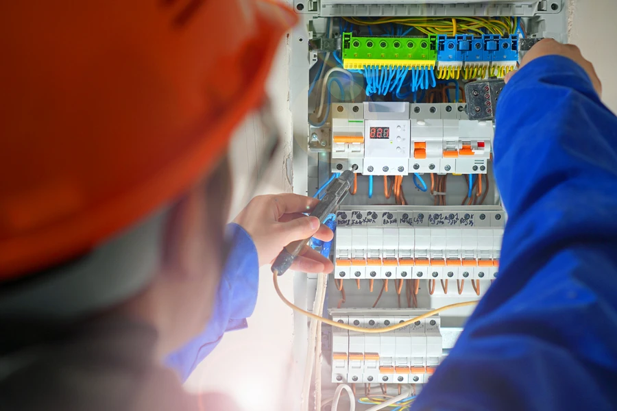 Common Mistakes To Avoid During Electrical Installation Projects in Houston, TX Common Mistakes To Avoid During Electrical Installation Projects in Houston, TX